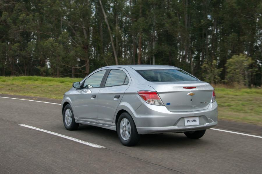  Chevrolet Prisma Joy 2016 года  (фото 5 из 10)